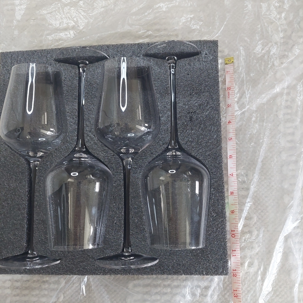 NWOT! Quince Mouth Blown White Wine Glass! Set Of 4! (W1) - Picture 6 of 8